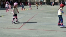 Foto 6 - El colegio Francisco Vitoria acoge una exhibición de patinaje con varios ejercicios