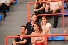 Foto 3 - Espectáculo visual y deportivo de las gimnastas del Club Rítmica Salamanca a favor de Aviva