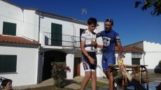 Foto 6 - Un intenso calor acompaña a los 25 participantes en la II Kedada en BTT