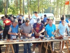 Foto 4 - Lluvia de goles en el partido de despedida de la temporada