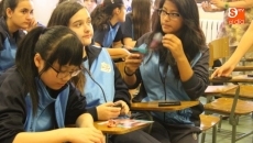 Foto 3 - Alberto López contagia a los alumnos del San Juan Bosco con su experiencia solidaria en Sierra...