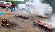 Foto 4 - Una gran parrillada pone el broche a las fiestas del Santísimo