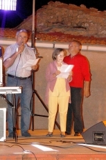 Foto 6 - Josefa Pascual pregona a San Juan en una noche de magia