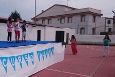 Foto 4 - Alumnos del CRA Pérez Villanueva despiden el curso con diversas y divertidas actividades