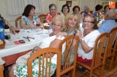 Foto 6 - Los alumnos de baile y costura de El Botón Charro se van de cena