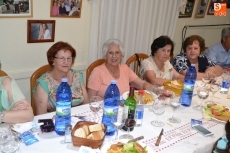 Foto 5 - Los alumnos de baile y costura de El Botón Charro se van de cena