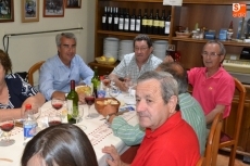 Foto 4 - Los alumnos de baile y costura de El Botón Charro se van de cena