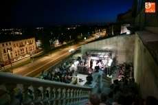 Foto 3 - Blues y swing con Lulú & The Rockets en la Casa Lis