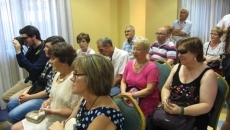 Foto 4 - La Asociación Tierno Galván premia a ‘Tan Alta como un Ciprés’ por su lucha contra el cáncer