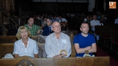 Foto 4 - “Las fuerzas políticas deberían sentarse y firmar un nuevo pacto de renuncias y exigencias para ...