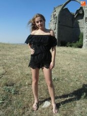 Foto 3 - Cinco jóvenes para una corona