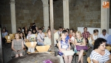 Foto 4 - El Festival Contando Cuentos llena de emoción la Casa de las Conchas