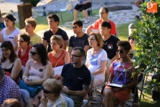 Foto 3 - Encuentro con las letras de la mano del actor Roberto García Encinas