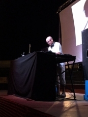 Foto 5 - Cerca de 500 personas bailan en el 'Villosound summer festival 2015'