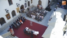 Foto 3 - Diputados de clase media… y alta