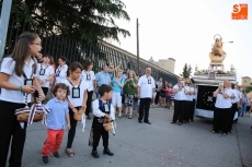 Foto 4 - Tradición y devoción para escoltar a la Virgen del Carmen por las calles de Salamanca