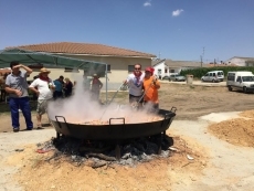 Foto 3 - Villoruela se echa a la calle para participar en sus fiestas