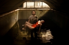 Foto 3 - “Drink me” (Bébeme), una sugerente exposición con el sello del DA2 y Espacio Nuca 