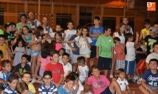 Foto 4 - Noche de encierro y capea en el barrio de Las Canteras