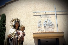 Foto 5 - Una concurrida procesión por las calles de Pizarrales pone el broche final a las fiestas del Carmen
