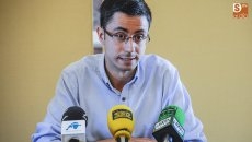 Foto 3 - PSOE, Ciudadanos y Ganemos llevar&aacute;n al pleno una moci&oacute;n para crear un consejo de di&aacute;logo social...