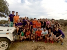 Foto 5 - Las peñas animan el arranque de las fiestas con un evocador pregón y en una noche muy taurina