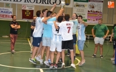Foto 4 - Bar Troya/La Fuente conquista por 1ª vez el Torneo de Verano