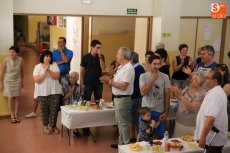 Foto 3 - Los vecinos de Capuchinos disfrutan sus fiestas con una comida popular