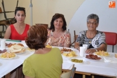 Foto 4 - Concluyen las fiestas de Santa Ana con una misa y un convite