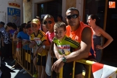 Foto 5 - Alejandro Codesal e Isabel Almaraz se alzan en el VII Cross Bosque Honfría