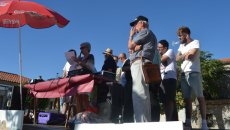 Foto 6 - El arte invade Alaraz gracias al certamen de Pintura Rápida Marina Gómez