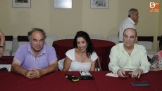 Foto 5 - Las risas llegan a la tertulia Rona Dalba con el cómico José Mena Castillo 