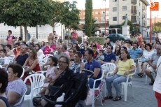 Foto 3 - El teatro de calle arranca en Santa Marta con risas y mucho público