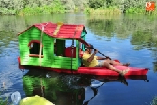 Foto 4 - El río Tormes se inunda de divertidas barcas a su paso por Encinas de Arriba