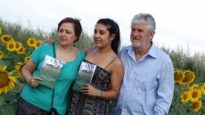 Foto 4 - 'Paisajes de almendros en flor en Las Fuentes', nueva obra de Quintín García