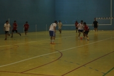 Foto 3 - El Monterrubio golea al Paradinas (5-0) y se lleva el Torneo de F&uacute;tbol Sala Cantalpino-las Villas 