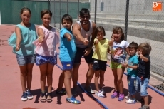 Foto 3 - El Valle de San Martín se reúne para comer con el cantante Salva Ortega como invitado especial