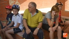 Foto 5 - Decenas de personas participan en la ruta BTT familiar y solidaria