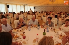 Foto 5 - La Asociación de Mayores celebra la ‘Fiesta de los Perdones’ con una comida en la Posada de...