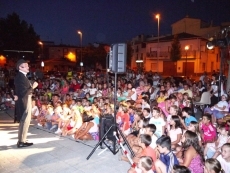 Foto 5 - Éxito del teatro para los más pequeños en la Semana Cultural