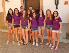 Foto 6 - Las peñas y los pregoneros toman el mando en la jornada inaugural de las fiestas