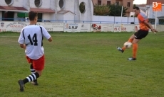 Foto 4 - El Ciudad Rodrigo empata frente al Carbajosa en un partido de pocas ocasiones