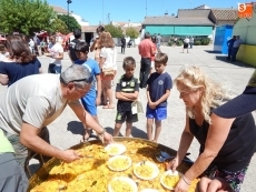 Foto 5 - Un buen plato de arroz para compartir mesa en las fiestas patronales