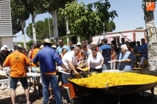 Foto 6 - Una paella para 1.100 comensales despide las fiestas con buen sabor de boca