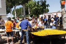 Foto 5 - Una paella para 1.100 comensales despide las fiestas con buen sabor de boca