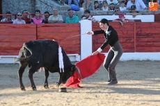 Foto 4 - Los hermanos Castaño y David Salvador, sin suerte con la espada en Vitigudino