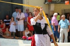 Foto 6 - Los paleos y el baile del cordón ponen la nota tradicional a un San Lorenzo con acento andaluz