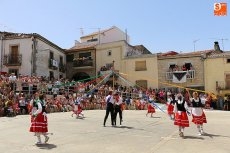 Foto 4 - Los paleos y el baile del cordón ponen la nota tradicional a un San Lorenzo con acento andaluz