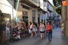 Foto 5 - Las tiendas sacan a la calle sus productos ‘outlet’