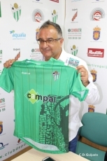 Foto 3 - El CD Guijuelo revoluciona la redes sociales con su segunda equipación 'con sabor'